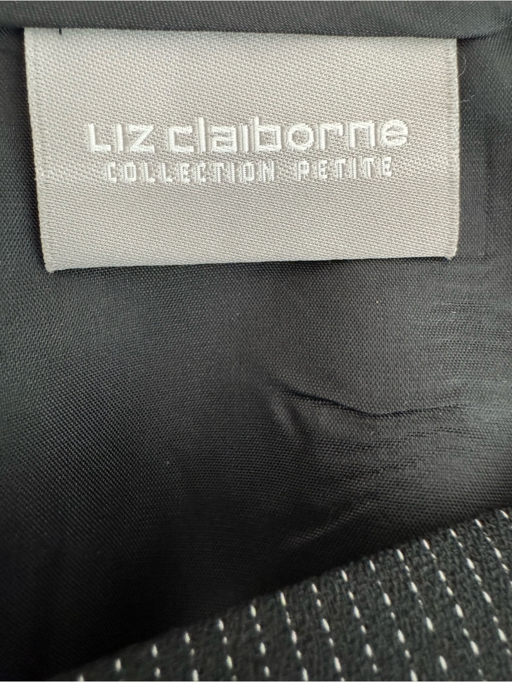 Liz Claiborne Collection Petite 14 Black Pinstripe Pencil Career Skirt - Picture 2 of 6